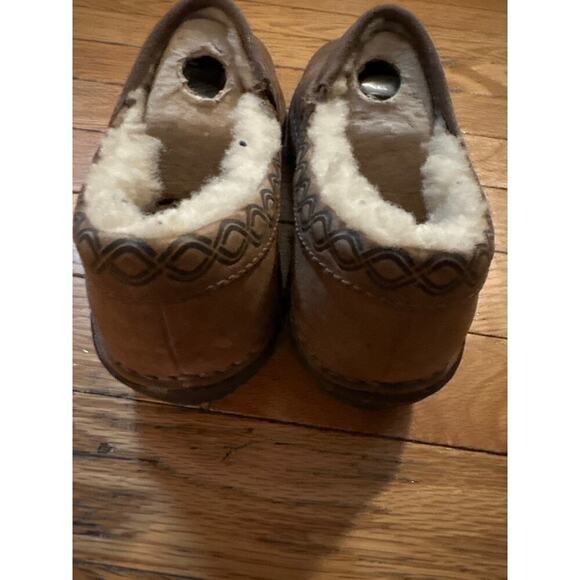 NEW Womens Size 8 UGG Australia Bettey Clogs Cocoa Brown Leather Tasman Braid - Picture 4 of 6